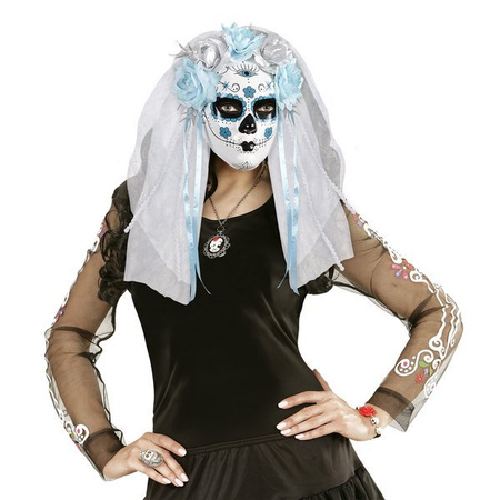 Maska Meksykańska z Welonem, styl meksykański