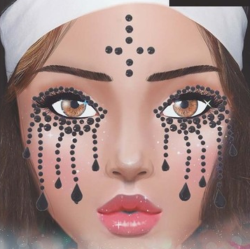 CYRKONIE SAMOPRZYLEPNE DO CHARAKTERYZACJI ZAKONNIC