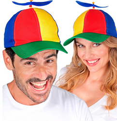 CZAPKA Z WIATRACZKIEM