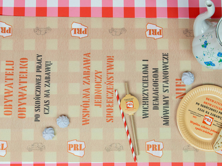 BIEŻNIK NA STÓŁ PRL 5 M