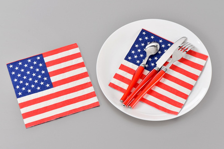 SERWETKI PAPIEROWE FLAGA USA 33X33 CM 20 SZT