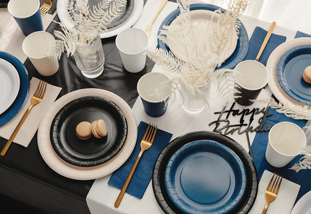 OBRUS BIAŁY 137 X 183 CM