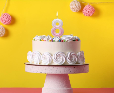 ŚWIECZKA URODZINOWA CYFRA 8 OMBRE PERŁOWA BIAŁO-RÓŻOWA 7 CM