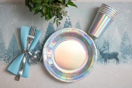 KUBECZKI PAPIEROWE HOLOGRAFICZNE 270 ML 10 SZT URODZINY