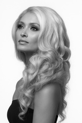 SPRAY DO WŁOSÓW SREBRNY