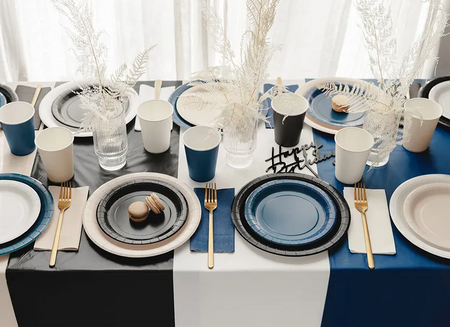 TALERZYKI PAPIEROWE CZARNE 18 CM 6 SZT