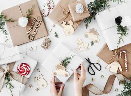 ZAWIESZKI DEKORACYJNE ŚWIĘTA MIX 10 szt.