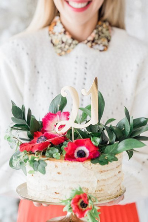 TOPPER NA TORT LICZBA 21 ZŁOTY, 20.5cm