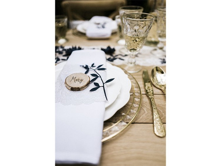 DEKORACJA GAŁĄZKA Z LISTKAMI C. GRANAT 9 SZT