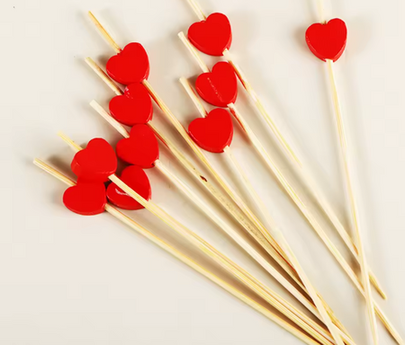 SZPILKI KORECZKISERCA CZERWONE 12 CM 16 SZT