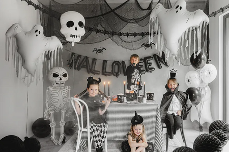 OPASKA CYLINDER Z NIETOPERZAMI 19 X 26 CM CZARNY HALLOWEEN