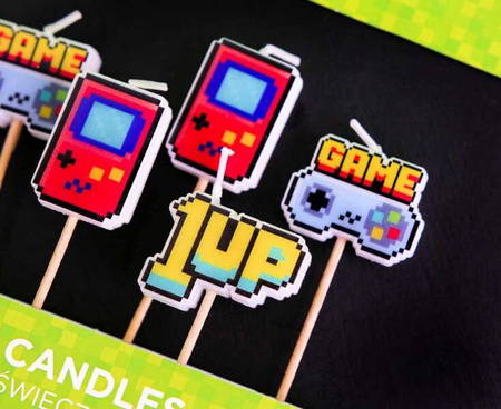 ŚWIECZKI NA TORT PIKERY 5 SZT 7 CM GRA