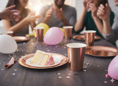 ZESTAW ROSE GOLD: TALERZYKI + KUBECZKI 