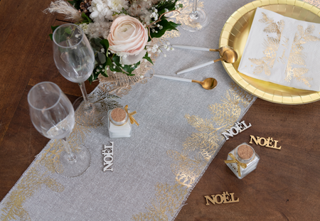 BIEŻNIK ŚWIĄTECZNY ZŁOTE SZYSZKI BIAŁY CHOINKA 28 X 300 CM