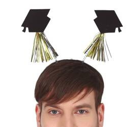 OPASKA BIRETY ABSOLWENTA