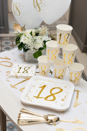 TALERZYKI PAPIEROWE ZŁOTA 18 23 X 23 CM 10 SZT.