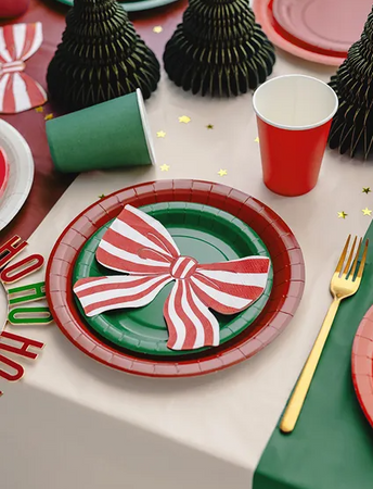 TALERZYKI PAPIEROWE CIEMNY ZIELONY 18 CM 6 SZT