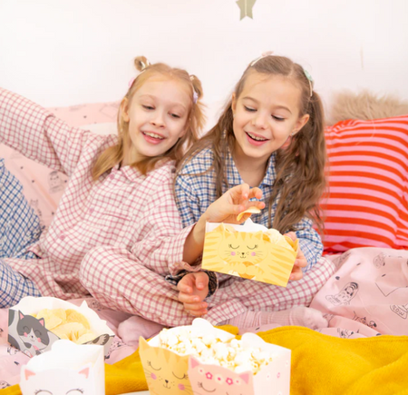 PUDEŁKA NA PRZEKĄSKI 3 SZT KOTKI 