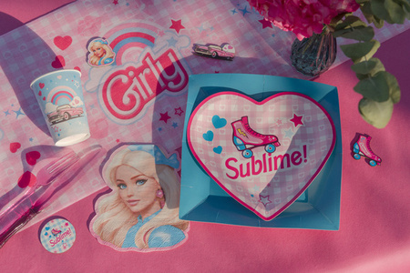 BIEŻNIK PAPIEROWY GIRLY 30 X 500 CM