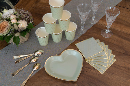 KUBECZKI PAPIEROWE ZŁOTE KROPKI OLIWKOWE 270 ML 10 SZT