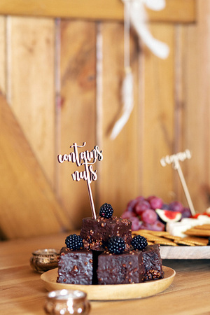 TOPPERY DREWNIANE NA SŁODKI STÓŁ 5 SZT.