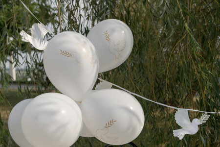 Balony lateksowe Komunia Różaniec 23 cm 8 szt.