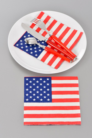 SERWETKI PAPIEROWE FLAGA USA 33X33 CM 20 SZT