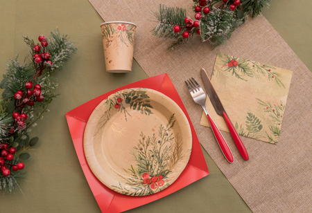 SERWETKI PAPIEROWE ŚWIĄTECZNE JARZĘBINA 33 CM 10 SZT