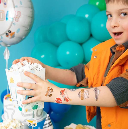 TATUAŻE ZMYWALNE AUTA 17 SZT.