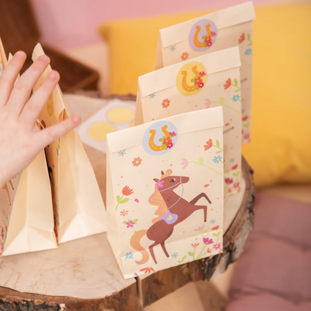 TOREBKI NA CUKIERKI KONIKI 6 SZT