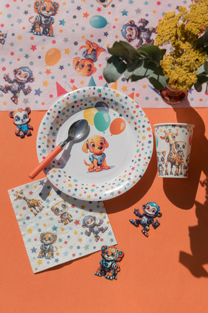 TALERZYKI PAPIEROWE KOSMICZNE ZWIERZĘTA 23 CM 10 SZT.