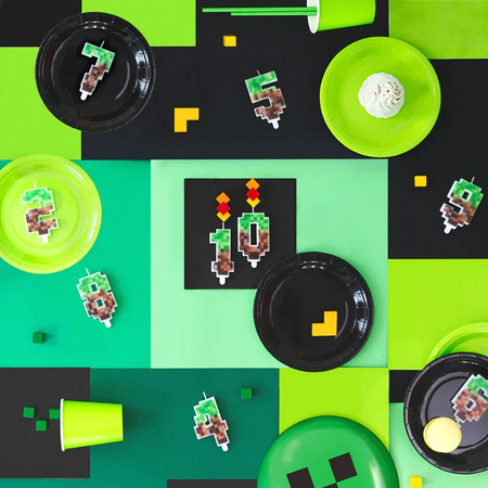 ŚWIECZKA URODZINOWA CYFRA 4 PIKSELE 7 CM