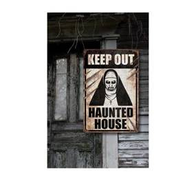 DEKORACJA NAWIEDZONA ZAKONNICA