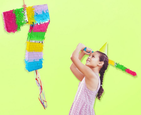 Piniata cyfra „7” pastelowa kolorowa 50x35x7.5 cm urodziny