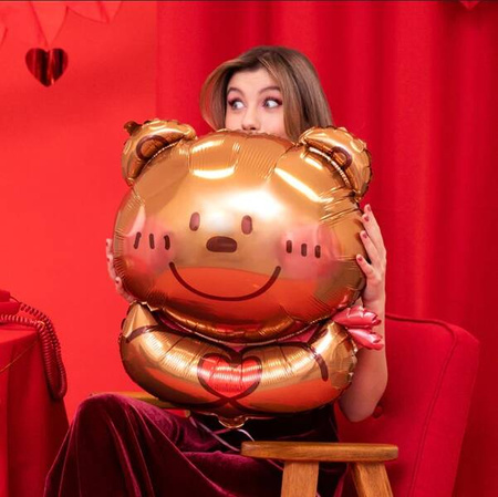 BALON FOLIOWY MIŚ Z SERDUSZKIEM 58x75cm