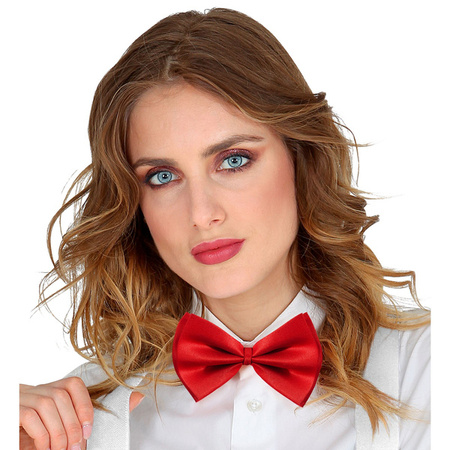 MUCHA CZERWONA ELEGANCKA