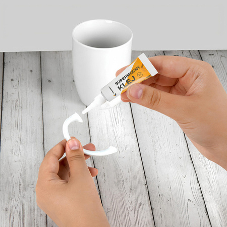 KLEJ SZYBKOSCHNĄCY CYJANOAKRYLOWY MOCNY 3X3 G