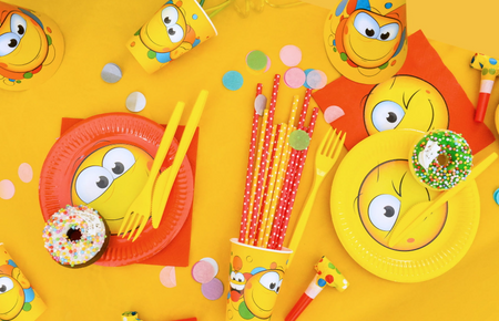 KUBKI PAPIEROWE MINKI 200 ML 8 SZT