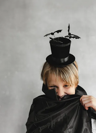 OPASKA CYLINDER Z NIETOPERZAMI 19 X 26 CM CZARNY HALLOWEEN