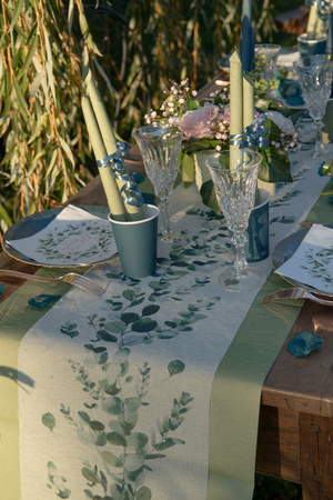 BIEŻNIK GAŁĄZKI EUKALIPTUSA 26 X 300 CM