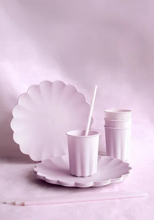 TALERZYKI PLASTIKOWE FALBANKA 22 X 22 CM FIOLETOWY 4 SZT