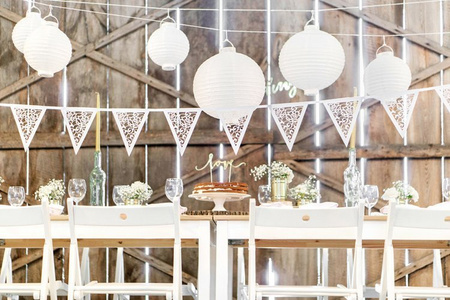 Girlanda papierowa, perłowy, 19,5 x 3m (1 karton / 50 szt.)