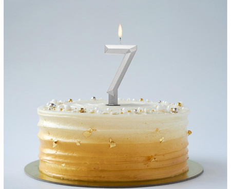 ŚWIECZKA CYFRA 7 DIAMENT METALIK SREBRNY 7,6 CM