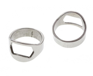 OTWIERACZ DO BUTELEK PIERŚCIONEK OPAKOWANIE 24 SZT