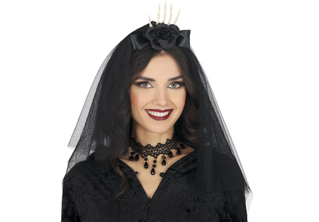 OPASKA MROCZNA PANNA MŁODA