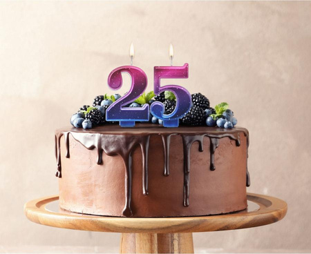 ŚWIECZKA URODZINOWA CYFRA 2 KOSMOS OMBRE 8 CM