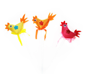 KOGUCIK NA PIKU 24 CM WIELKANOC MIX