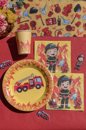 SERWETKI PAPIEROWE STRAŻAK MAŁY 33 CM 20 SZT