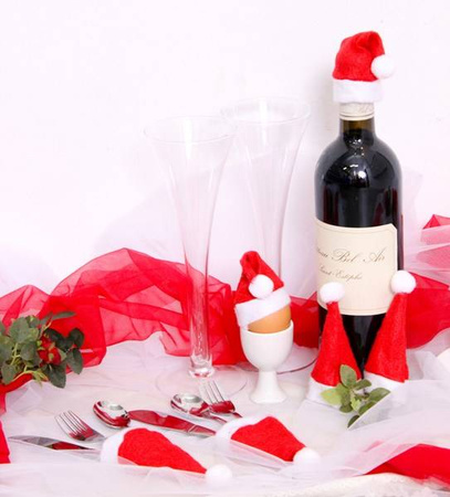 CZAPECZKA MIKOŁAJA NA BUTELKĘ 1 SZT