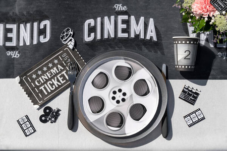 SERWETKI PAPIEROWE CINEMA 40x33 CM 20 SZT.